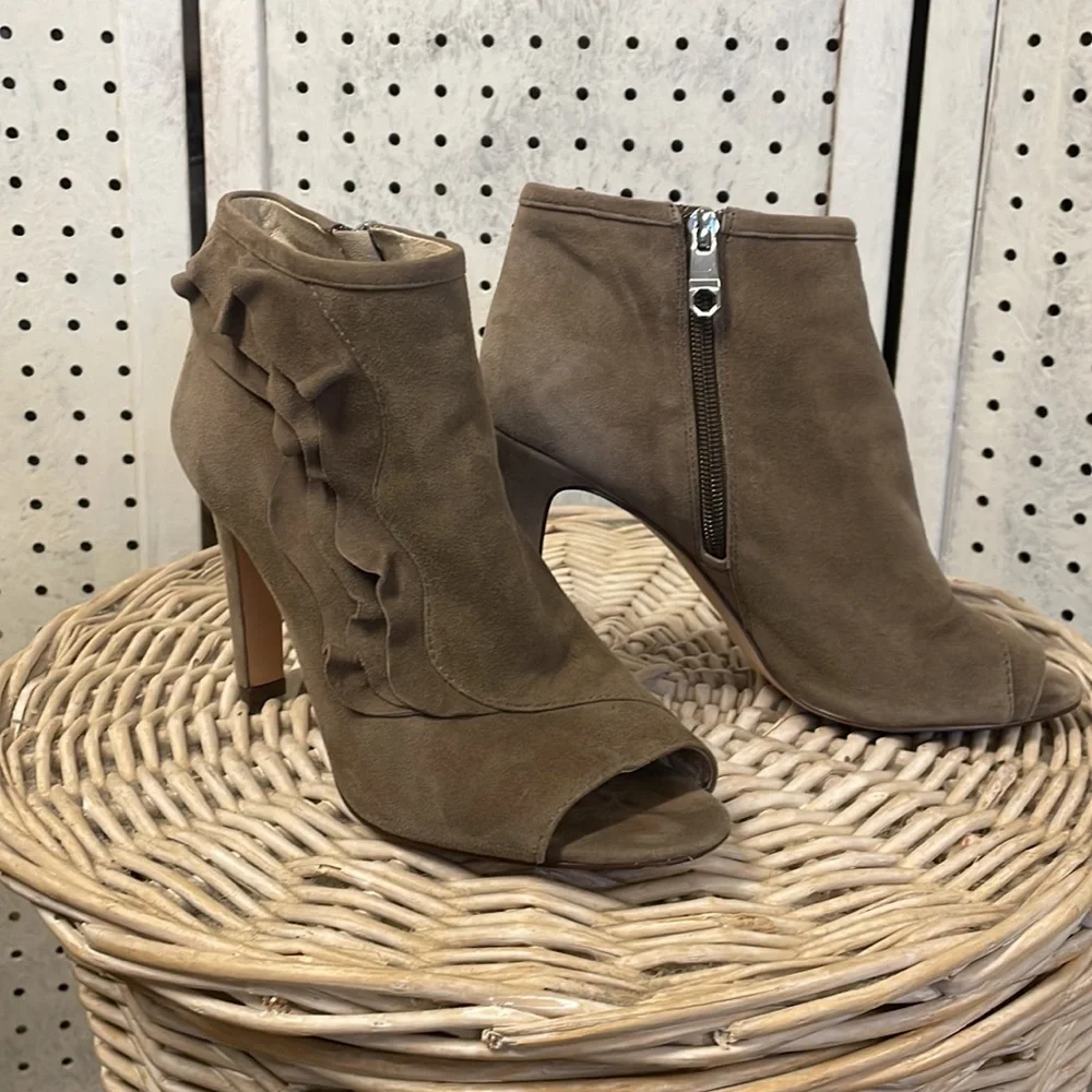 Louise et Cie shoes - Picture 6 of 9